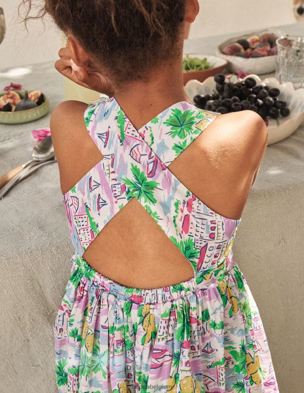 bébé Boden impression multi-scènes robe croisée dans le dos vêtements Z42D03401