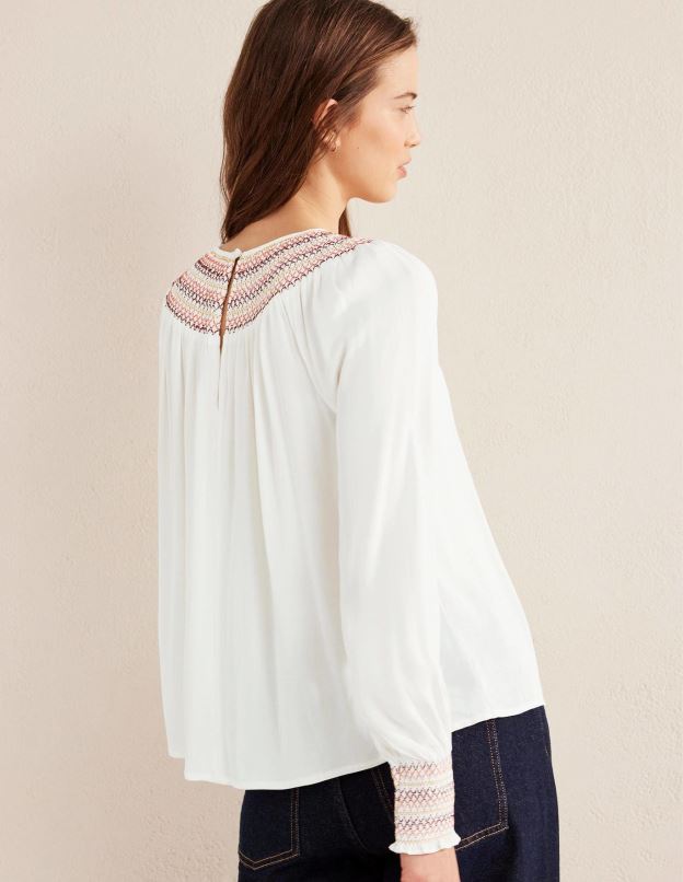 femmes Boden Ivoire haut smocké à col rond vêtements Z42D01406