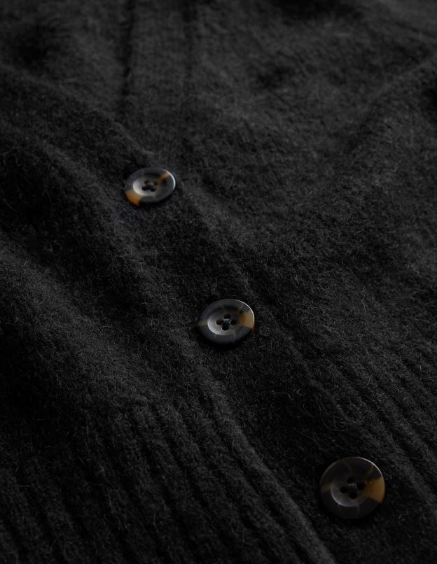 femmes Boden noir cardigan court duveteux à col V vêtements Z42D01609